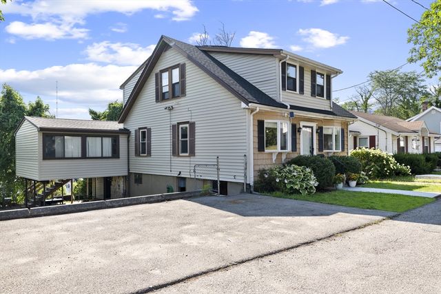 35 Perkins, Quincy, MA 02169