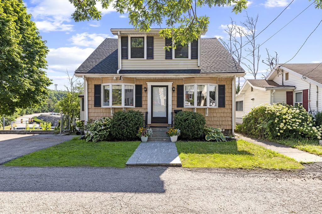 35 Perkins, Quincy, MA 02169
