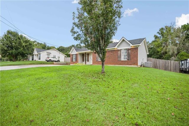 13170 Buckthorn Court, Mobile, AL 36608