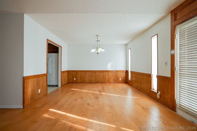 1601 N Detroit Avenue, Tulsa, OK 74106