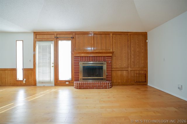 1601 N Detroit Avenue, Tulsa, OK 74106