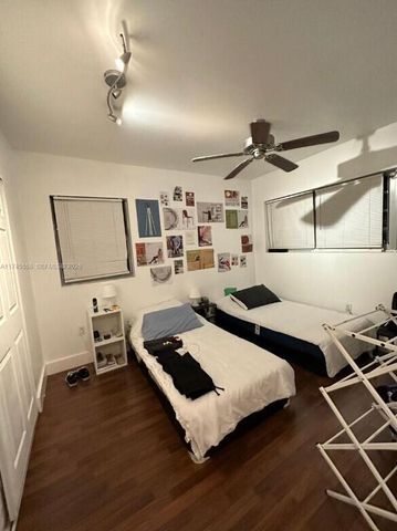 7025 Rue Granville, Miami Beach, FL 33141