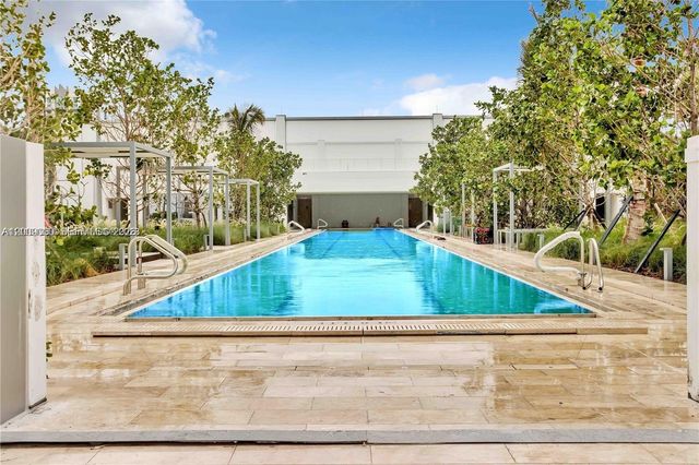 700 NE 26th Ter 806, Miami, FL 33137