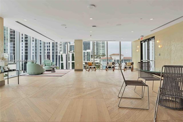 700 NE 26th Ter 806, Miami, FL 33137