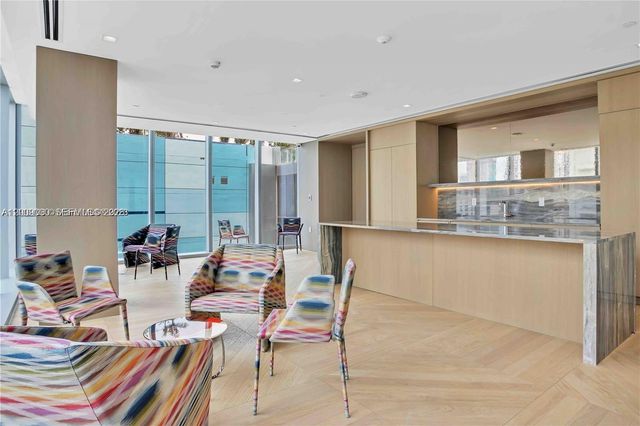 700 NE 26th Ter 806, Miami, FL 33137