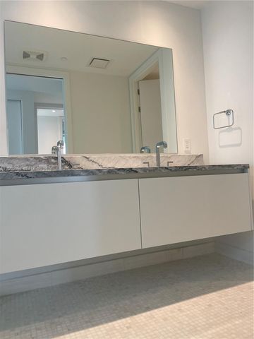 700 NE 26th Ter 806, Miami, FL 33137