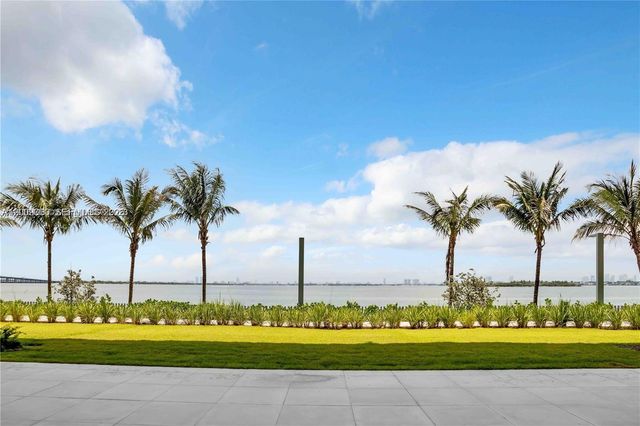 700 NE 26th Ter 806, Miami, FL 33137