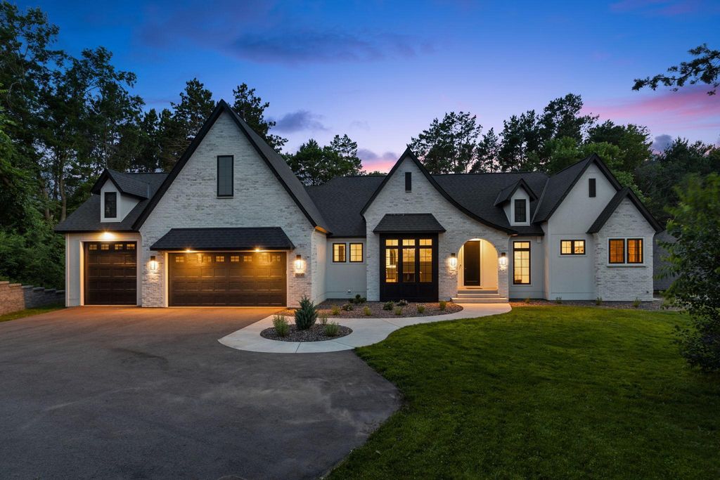 5736 57th Street Cove N, Lake Elmo, MN 55042
