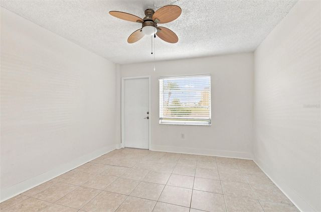 4650 COVE CIRCLE 104, St Petersburg, FL 33708