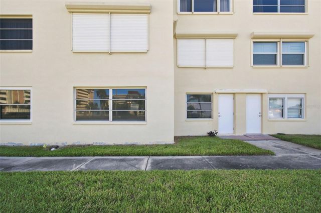 4650 COVE CIRCLE 104, St Petersburg, FL 33708