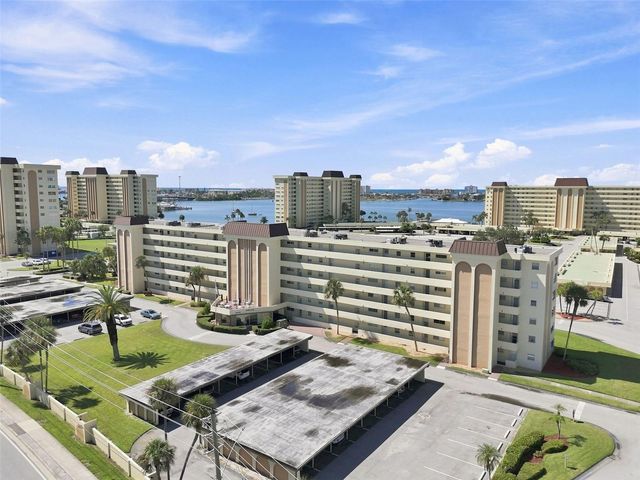 4650 COVE CIRCLE 104, St Petersburg, FL 33708