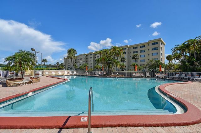4650 COVE CIRCLE 104, St Petersburg, FL 33708