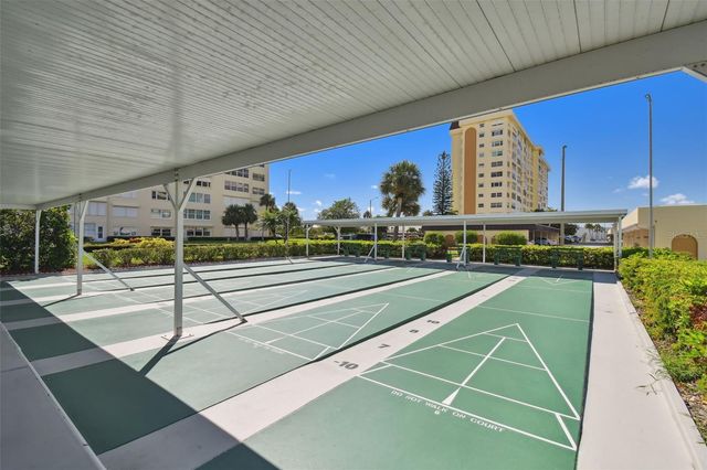 4650 COVE CIRCLE 104, St Petersburg, FL 33708