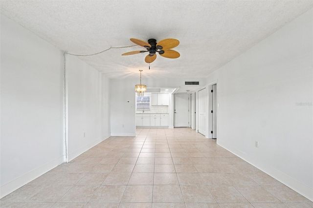 4650 COVE CIRCLE 104, St Petersburg, FL 33708
