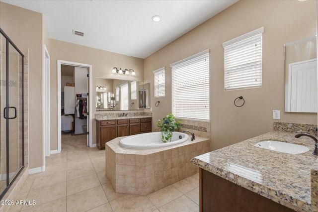 1150 E VIA SICILIA --, San Tan Valley, AZ 85140