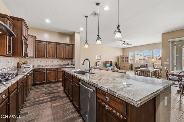 1150 E VIA SICILIA --, San Tan Valley, AZ 85140