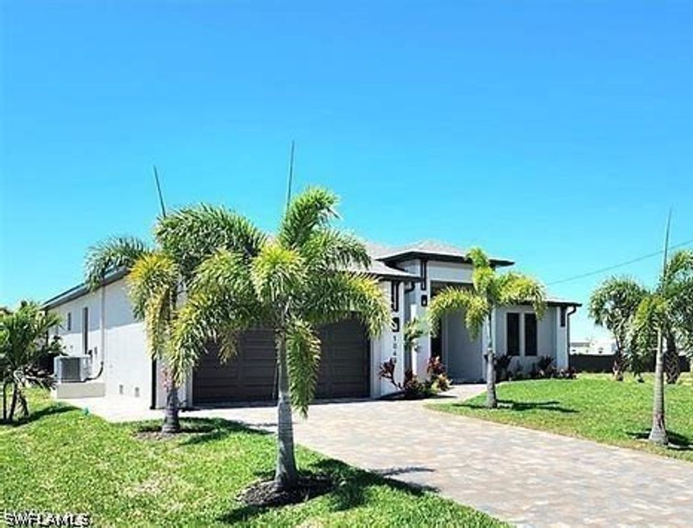 1020 NW 35th AVE, Cape Coral, FL 33993