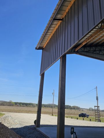 1803 Hardin Bottom River Rd, Clifton, TN 38425