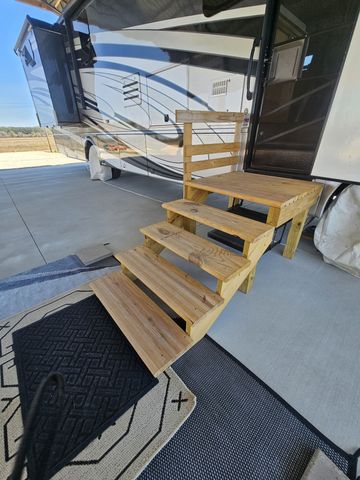 1803 Hardin Bottom River Rd, Clifton, TN 38425