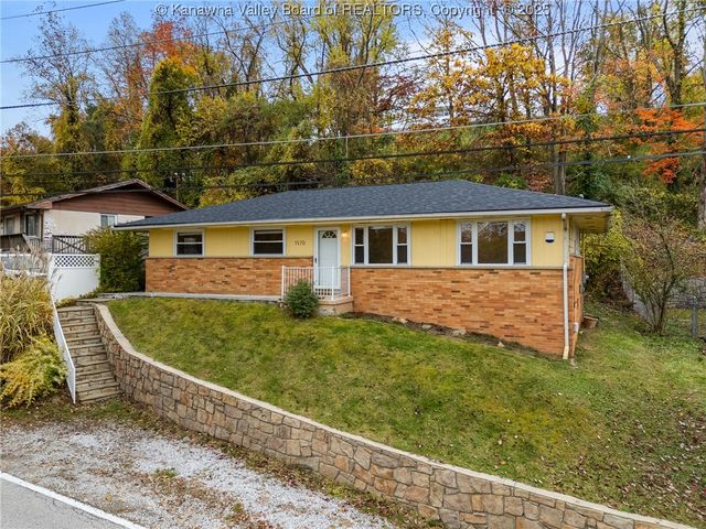 1570 Smith Road, Charleston, WV 25314