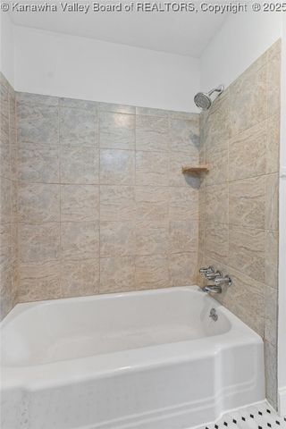 1570 Smith Road, Charleston, WV 25314