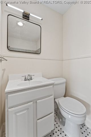 1570 Smith Road, Charleston, WV 25314