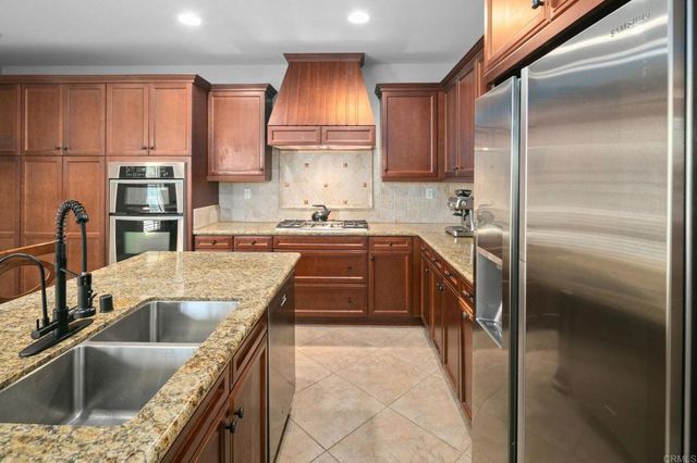 15776 Paseo Del Sur, San Diego, CA 92127