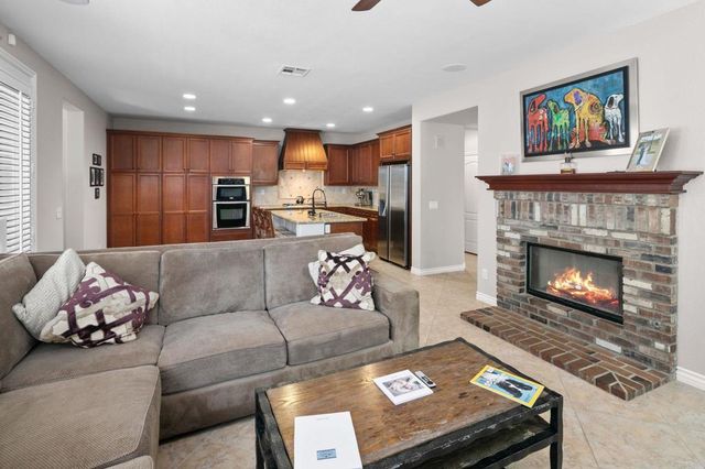 15776 Paseo Del Sur, San Diego, CA 92127