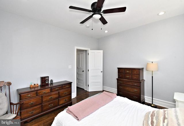 1325 N REDFIELD ST, Philadelphia, PA 19151