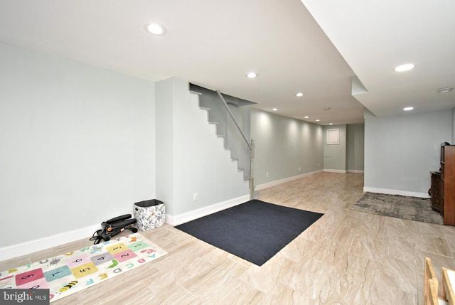 1325 N REDFIELD ST, Philadelphia, PA 19151