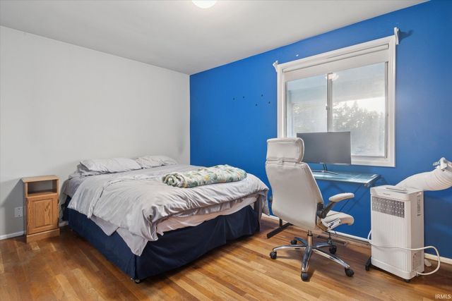 5914 Miami Street, South Bend, IN 46614