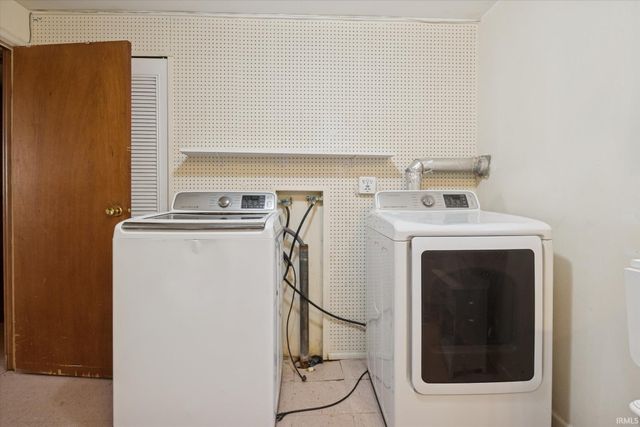 5914 Miami Street, South Bend, IN 46614