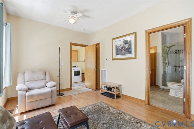 7933 Fortress Pl, Henrico, VA 23231