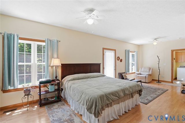7933 Fortress Pl, Henrico, VA 23231