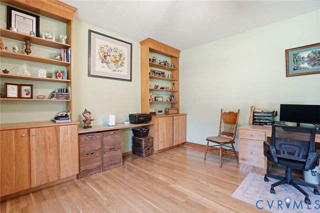 7933 Fortress Pl, Henrico, VA 23231