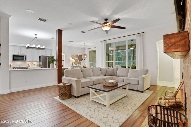 2411 GOLDEN BELL Lane, Fleming Island, FL 32003