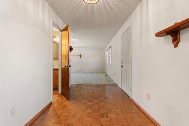 63749 E 202 Road, Wyandotte, OK 74370