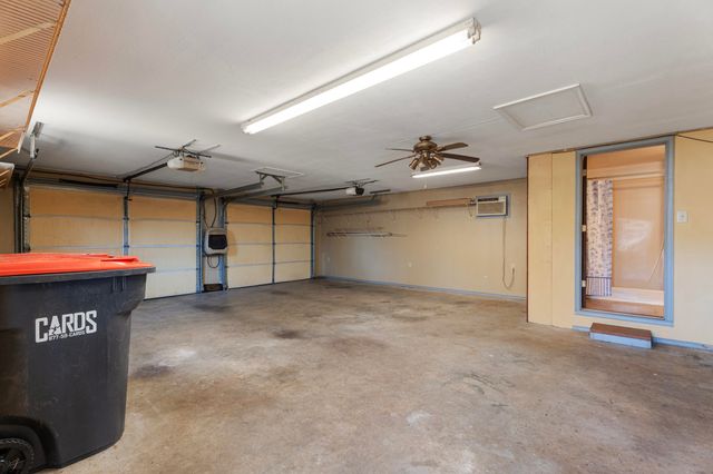 63749 E 202 Road, Wyandotte, OK 74370