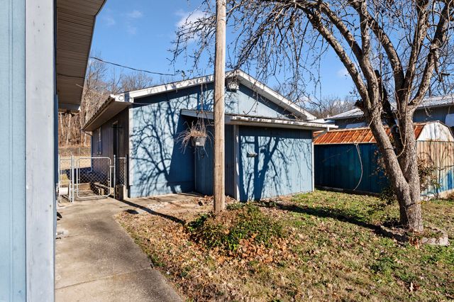 63749 E 202 Road, Wyandotte, OK 74370