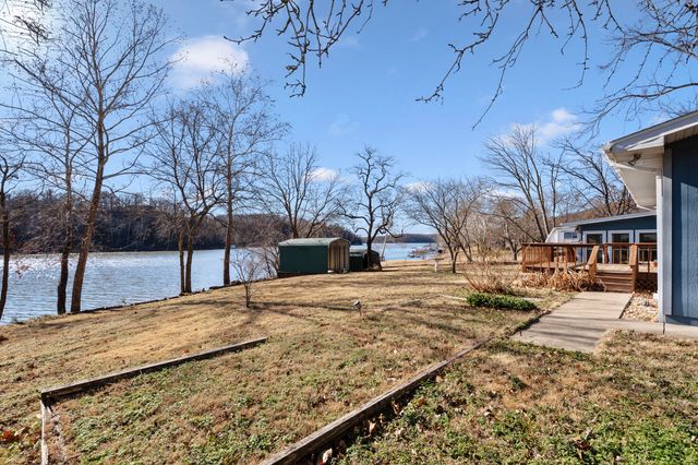 63749 E 202 Road, Wyandotte, OK 74370