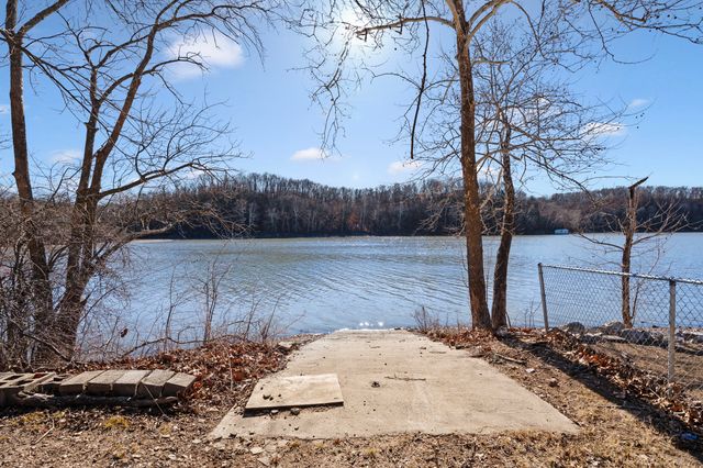 63749 E 202 Road, Wyandotte, OK 74370