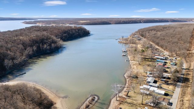 63749 E 202 Road, Wyandotte, OK 74370