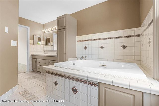 3397 Hidden Ridge Drive, Dewitt, MI 48820
