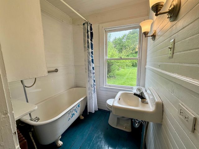 927 Water Street, Bennington, VT 05257