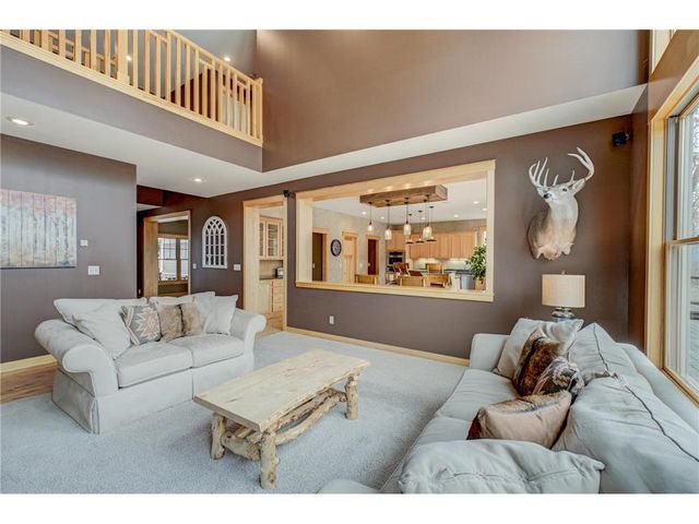 1185 County Road V, Hudson, WI 54016