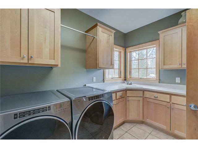 1185 County Road V, Hudson, WI 54016