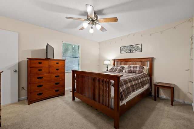 8925 E Ridge Trail Road, Soddy Daisy, TN 37379