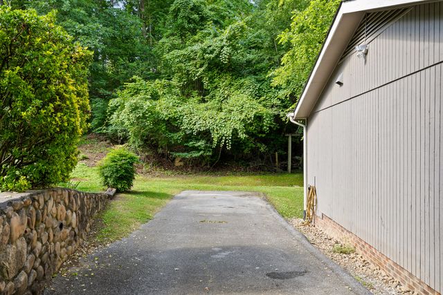 8925 E Ridge Trail Road, Soddy Daisy, TN 37379