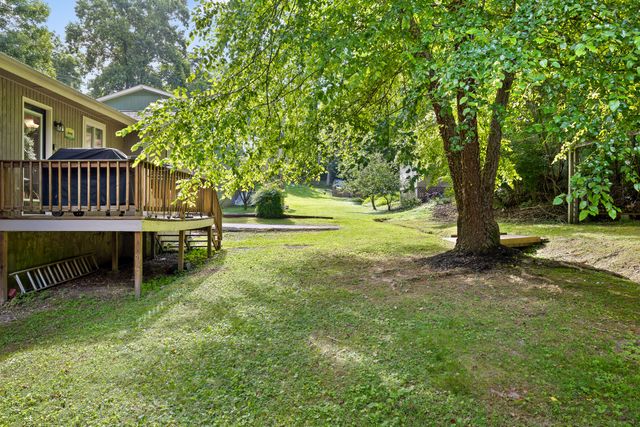 8925 E Ridge Trail Road, Soddy Daisy, TN 37379