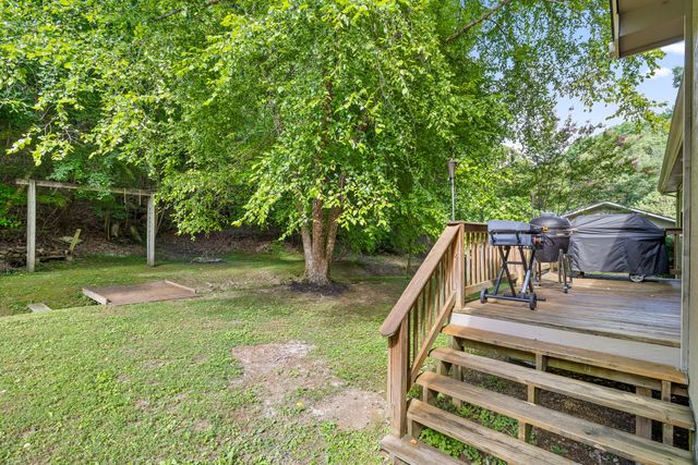 8925 E Ridge Trail Road, Soddy Daisy, TN 37379